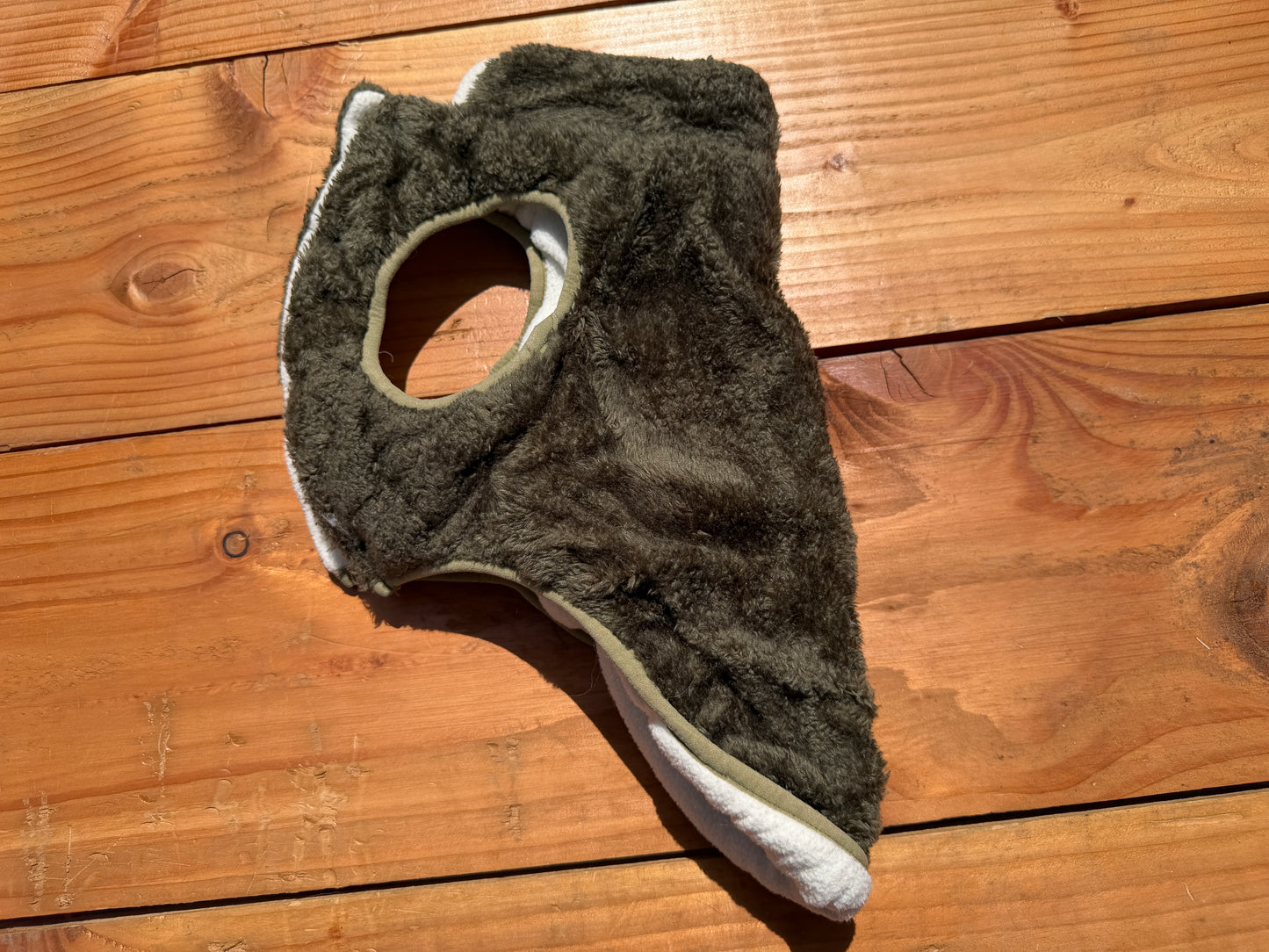 Tweedehands Teddy Hondenjasje Olijfgroen – Maat M